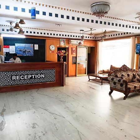 Hotel Krone Near Igi Airport Delhi New Delhi Buitenkant foto