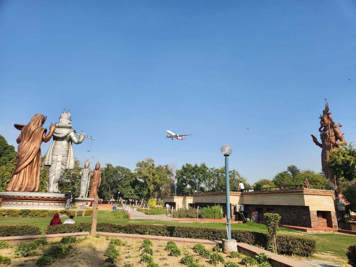 Hotel Krone Near Igi Airport Delhi New Delhi Buitenkant foto