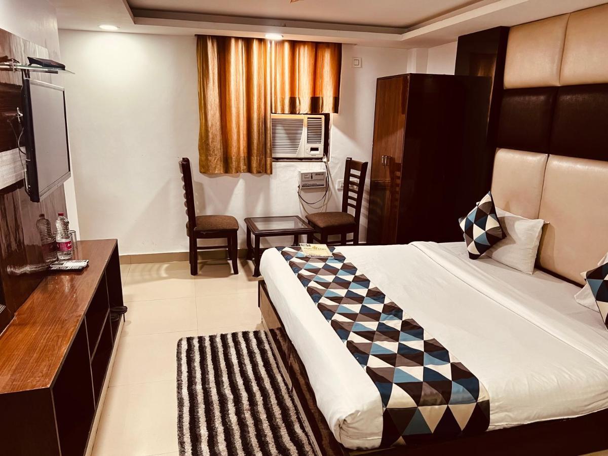 Hotel Krone Near Igi Airport Delhi New Delhi Buitenkant foto