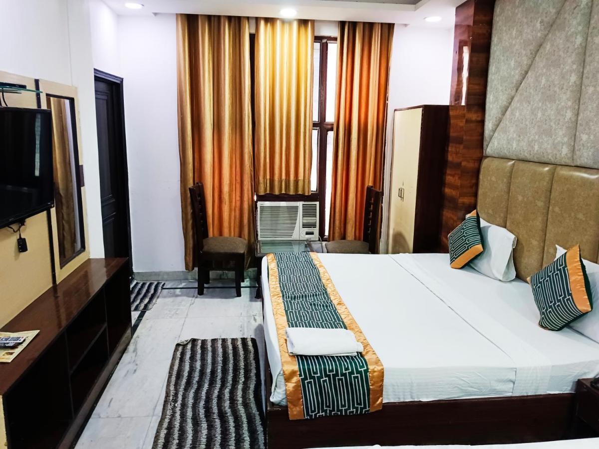 Hotel Krone Near Igi Airport Delhi New Delhi Buitenkant foto
